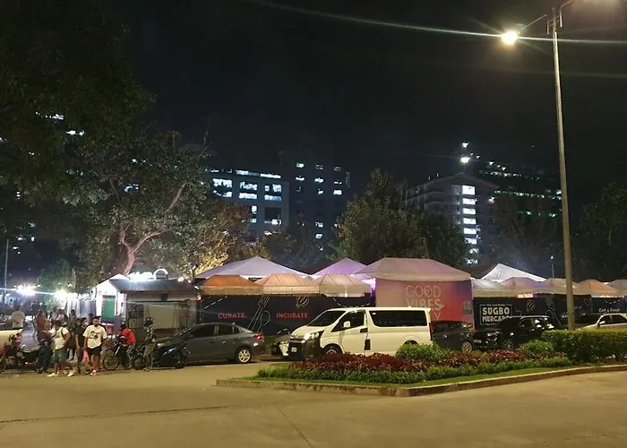 Place To & Enjoy At It Park * Cebu