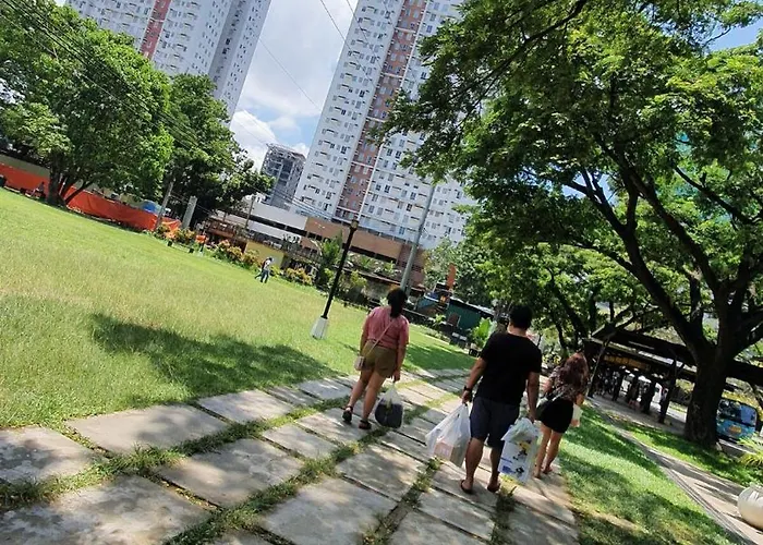 Place To & Enjoy At It Park Apartment Cebu